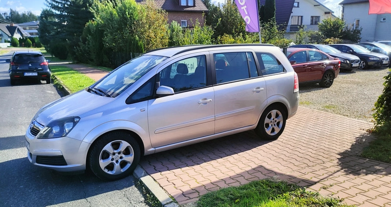 Opel Zafira cena 11999 przebieg: 249000, rok produkcji 2005 z Trzcianka małe 667